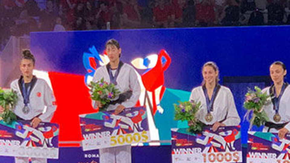 Hatice Kübra İlgün'den gümüş madalya