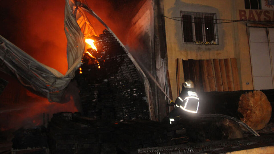 Gaziantep'te fabrika yangını!