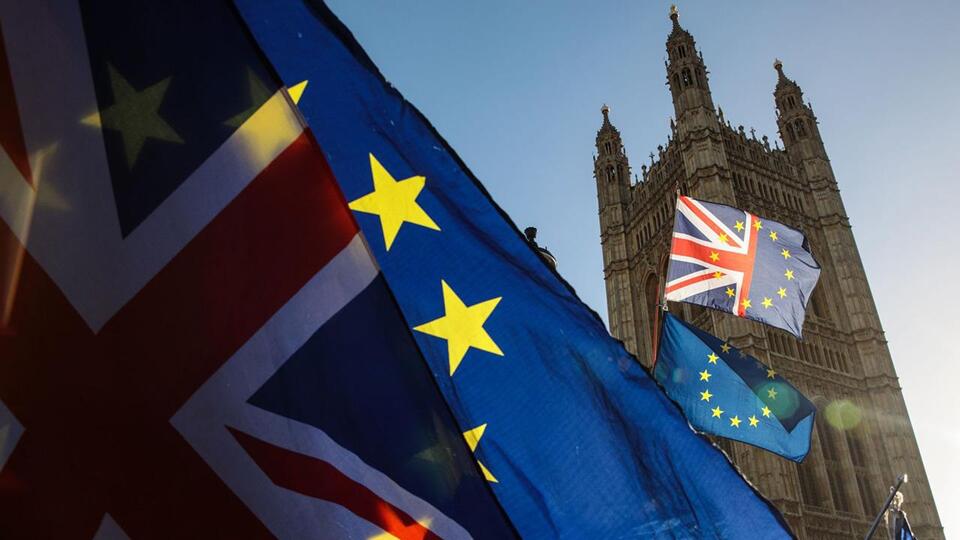 AB'den şirketlere Brexit uyarısı