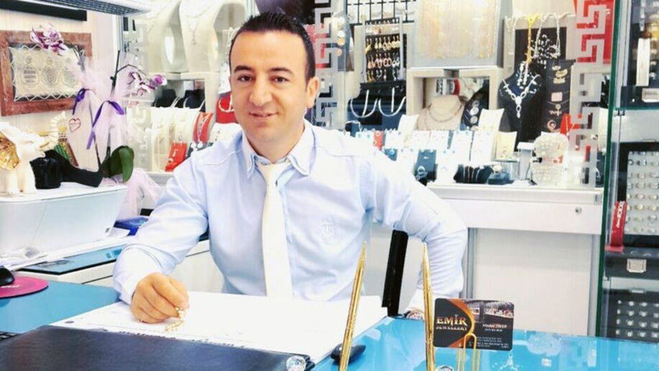 Sahte altın satan kuyumcu tutuklandı!