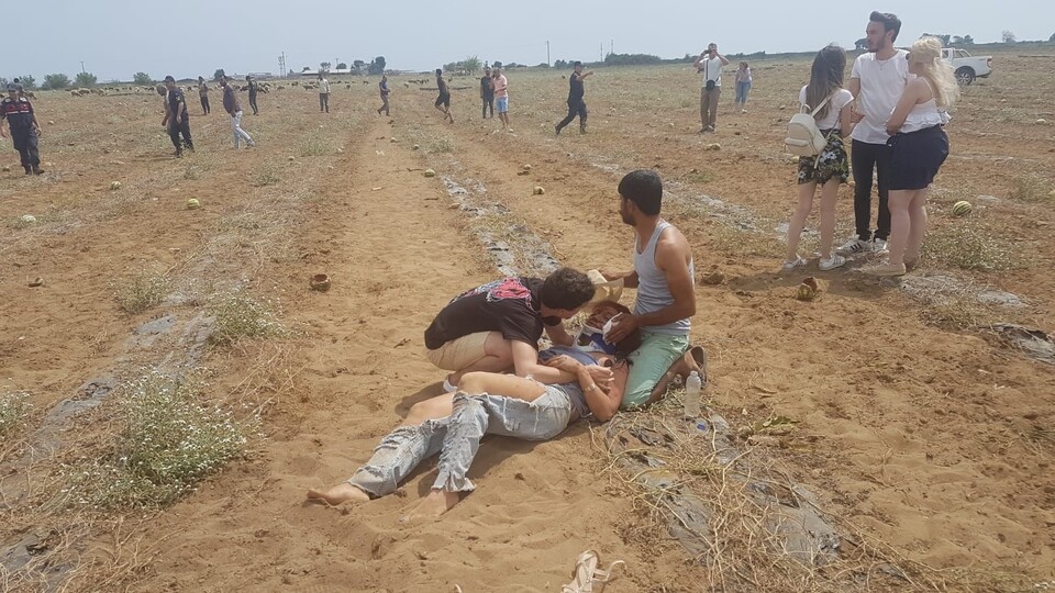Eğitim uçağı düştü! Ölü ve yaralılar var!