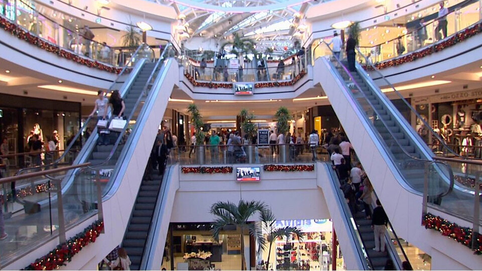 AVM ziyaretçi sayısı Nisan'da azaldı