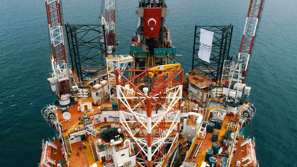 Rum Yönetimi'nden skandal karar!