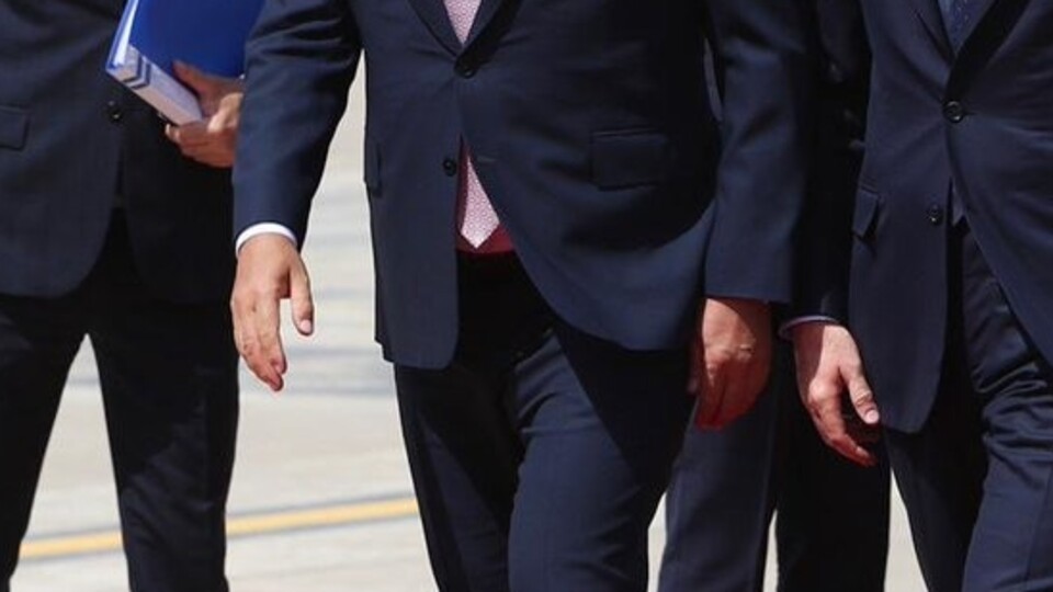 Çavuşoğlu, Erbil'de Barzani ile görüştü