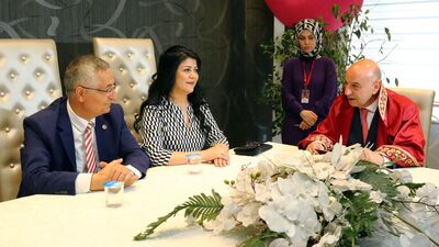 Özcan Yeniçeri evlendi!