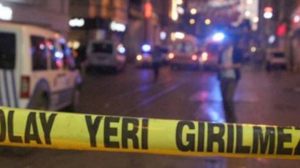 Bacadan girip 72 bin 500 $ çaldılar!