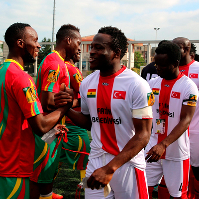 Emenike de oradan çıkmıştı!