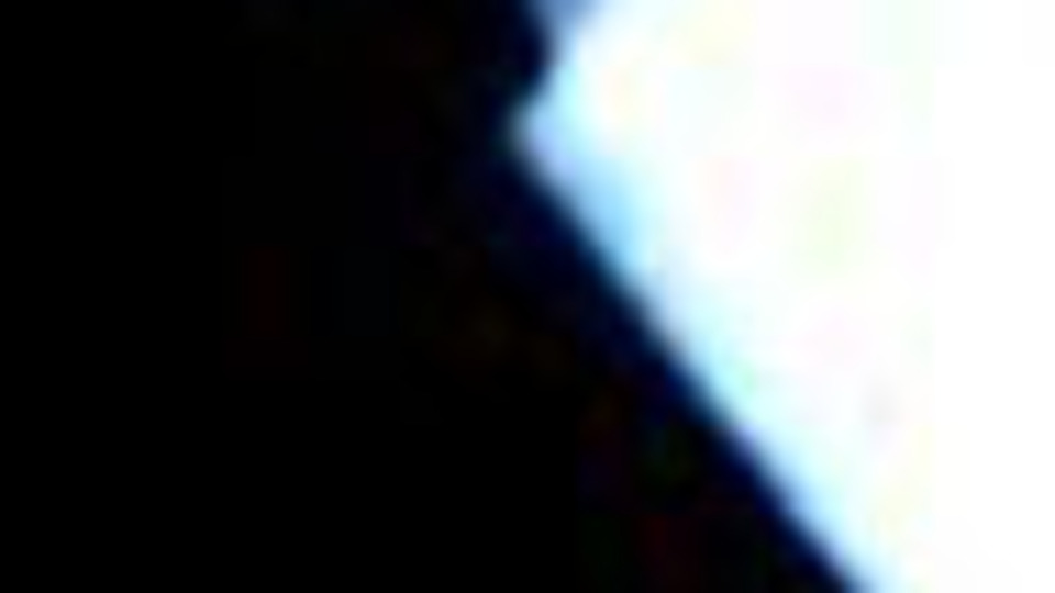 Boşandığı eşini 12 yerinden bıçakladı!