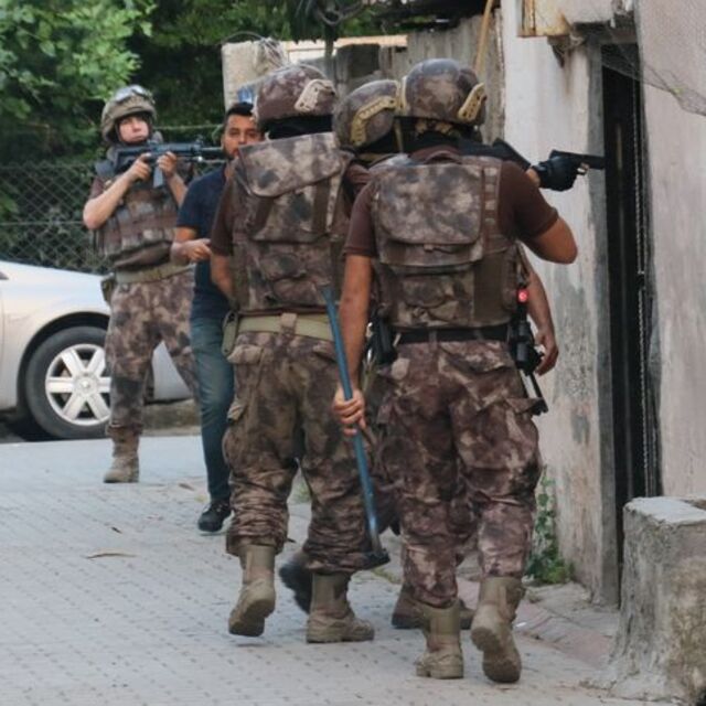 Adana merkezli 3 ilde DEAŞ operasyonu