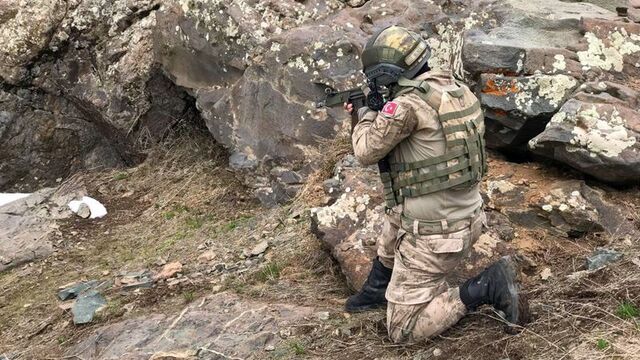 Tendürek'te 4 terörist öldürüldü