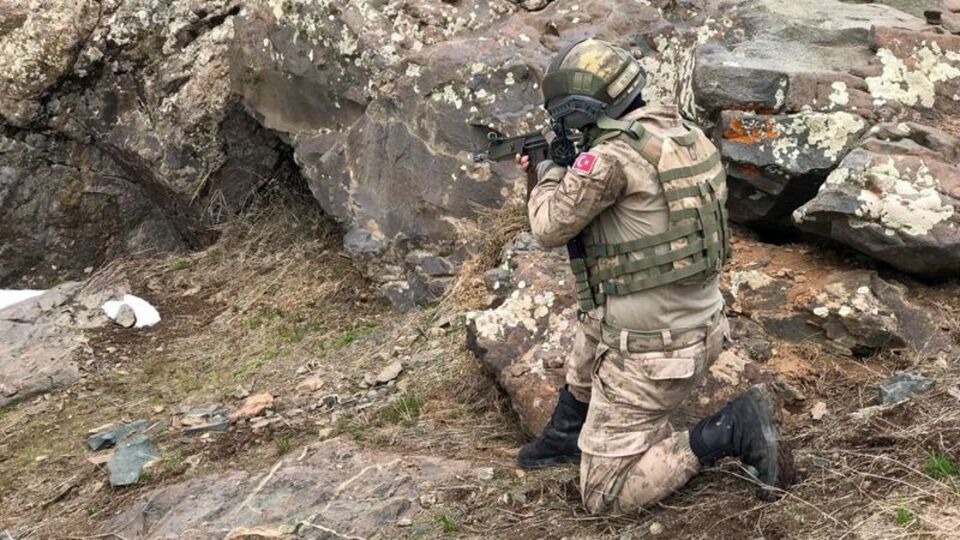 Tendürek'te 4 terörist öldürüldü