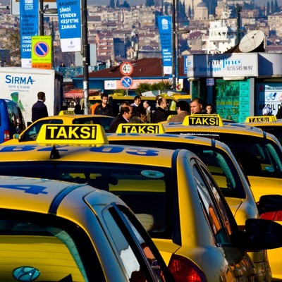 Taksiciler artık yolu uzatamayacak