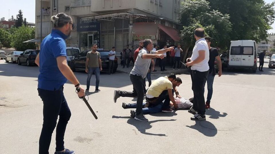 Adliye çıkışı kavga: 10 yaralı