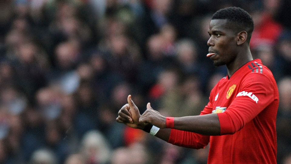 Pogba, ırkçı taraftara formasını verdi