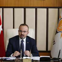 AK Parti'den yeni askerlik sistemi açıklaması