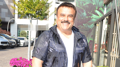 Güneşli havanın tadını çıkardı