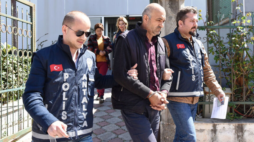 16 yıl önceki cinayeti böyle itiraf etti!