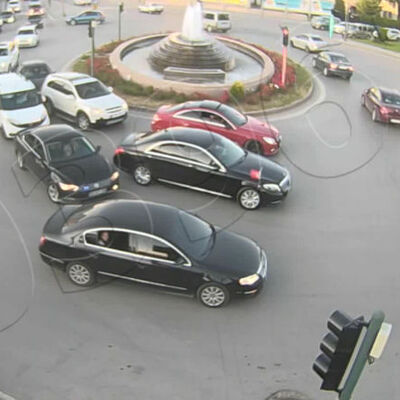 Valinin yanında yapınca cezası gecikmedi