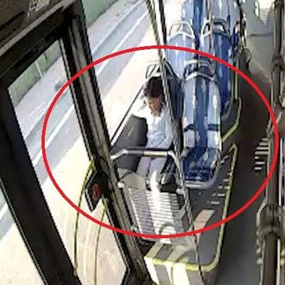 5 yaşındaki çocuğu otobüste unuttular!