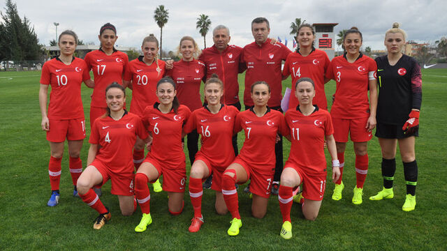 Kadın futbolda rakip Moldova
