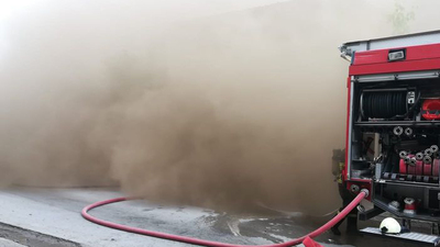Pendik'te fabrika yangını!