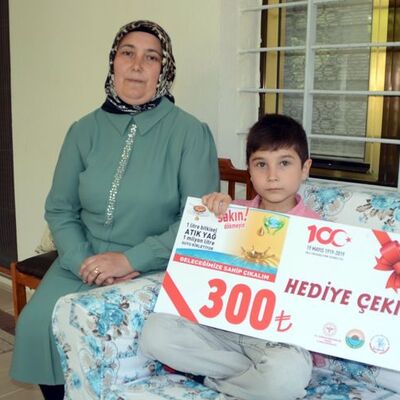 Minik Ahmet'ten boyundan büyük iyilik!