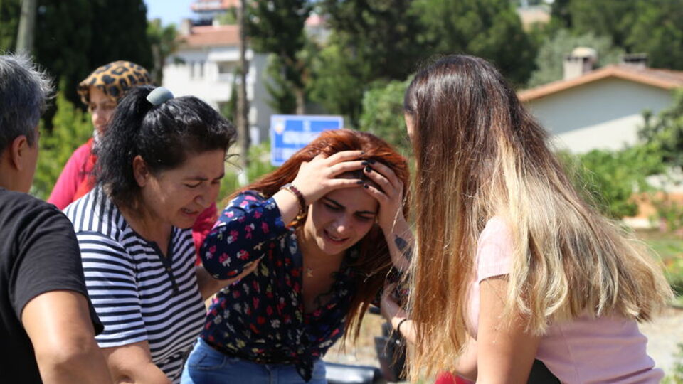 Gözlerinin önünde öldü! Şoka girdi!