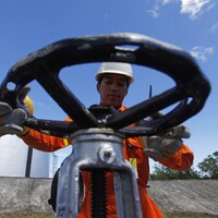 Brent petrolün varili 61,89 dolar