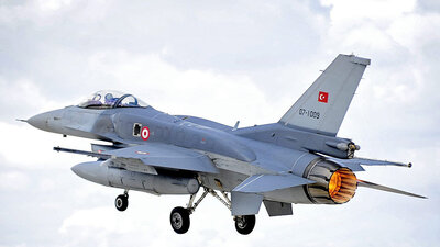 Irak'ın kuzeyine hava harekatı!