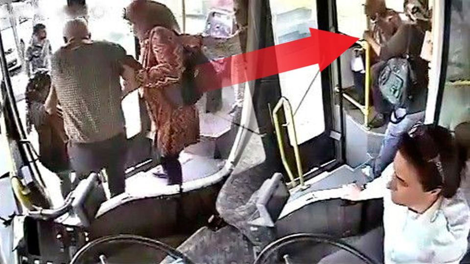 Kahraman kadın şoför!