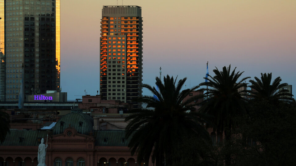 Arjantin ve Uruguay'ın tamamında elektrik kesintisi