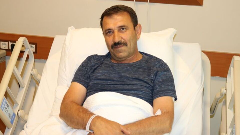 Kalp krizi geçirdiğini fark etmedi! Müşterisi hayatını kurtardı