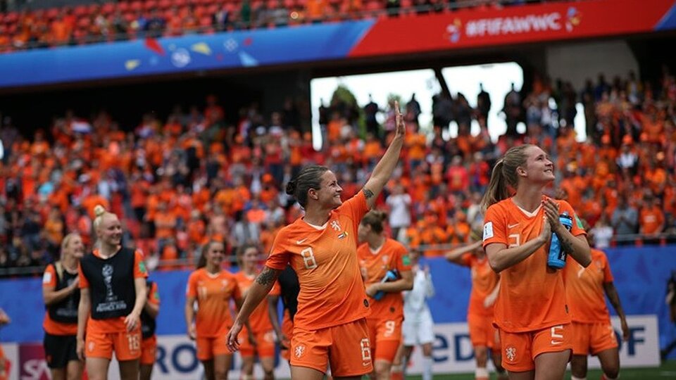 Kadınlarda Hollanda son 16'ya kaldı!