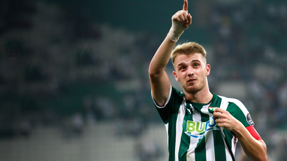 Lecce'den kafa karıştıran açıklama!