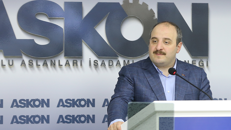 Bakan Varank'tan iş insanlarına çağrı