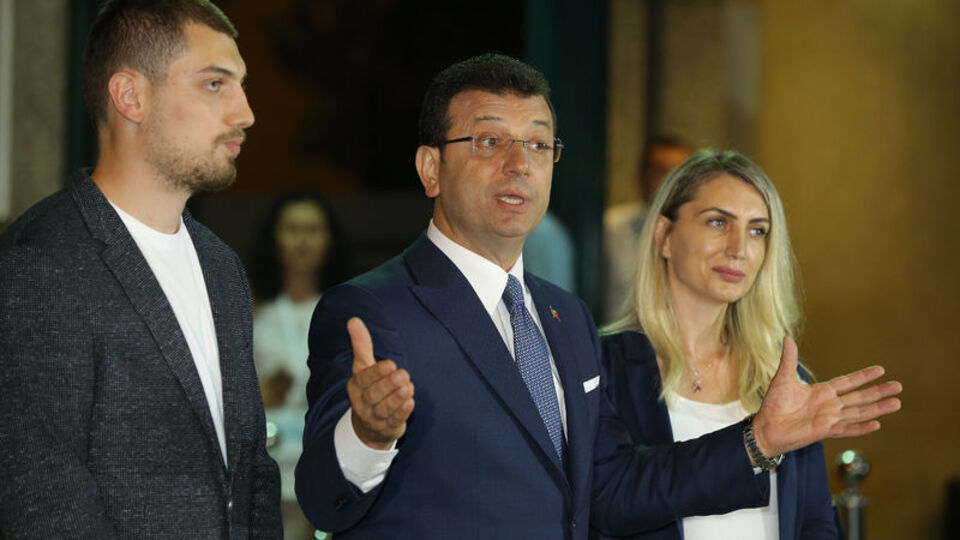 Ekrem İmamoğlu kimdir? Ekrem İmamoğlu'nun mesleği ne?