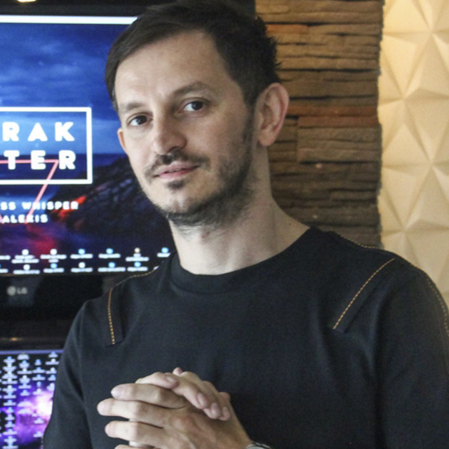 Ünlü DJ ölümden döndü