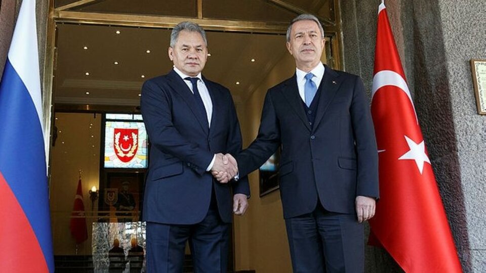 Akar, Rus mevkidaşı ile görüştü