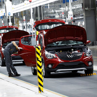 Vietnam'ın yerlisi FADIL banttan indi