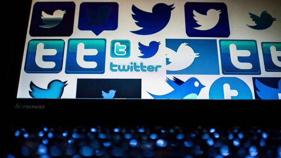 Facebook'tan sonra Twitter da hamle yaptı