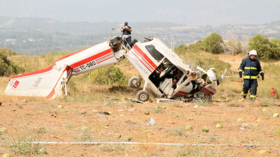 Eğitim uçağıyla ölüm uçuşu