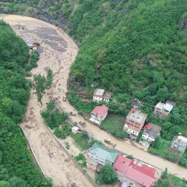Sel felaketinde ölü sayısı 4'e yükseldi