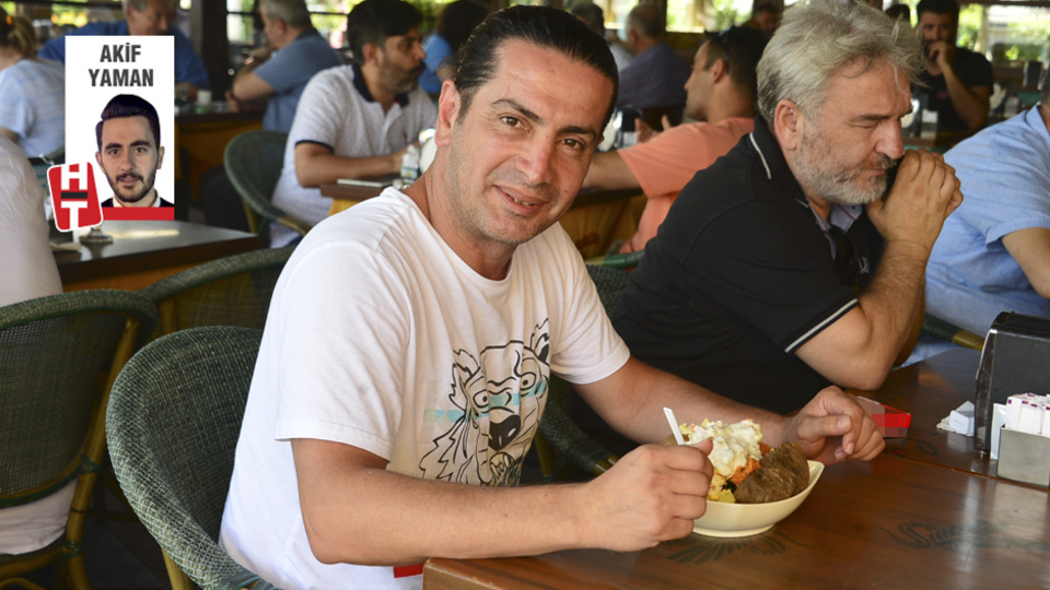 "Ticareti beceremeyince müziğe dönüş yaptım"