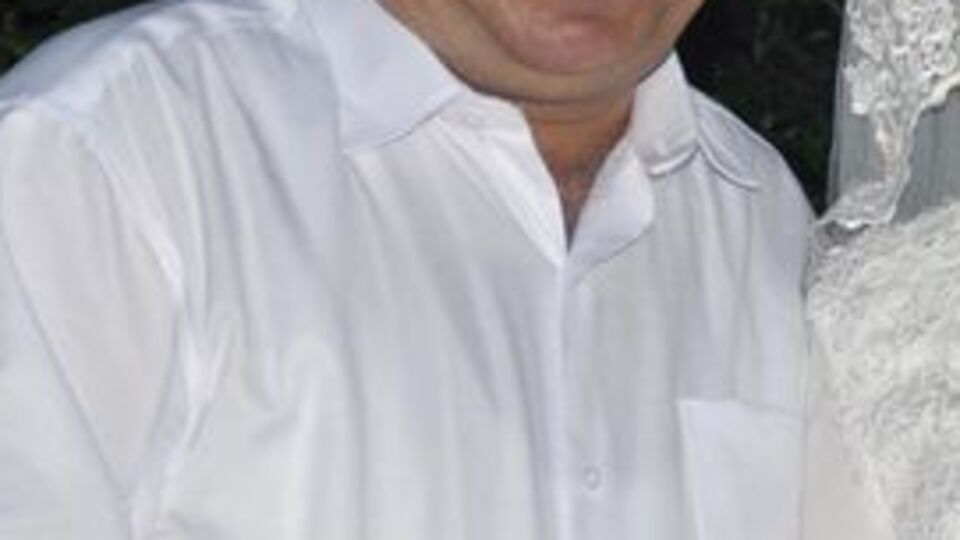 Evliliklerinin kaderi telefona bağlı!