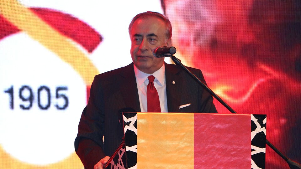 "16 ayda 3 kupa kaldırdık"