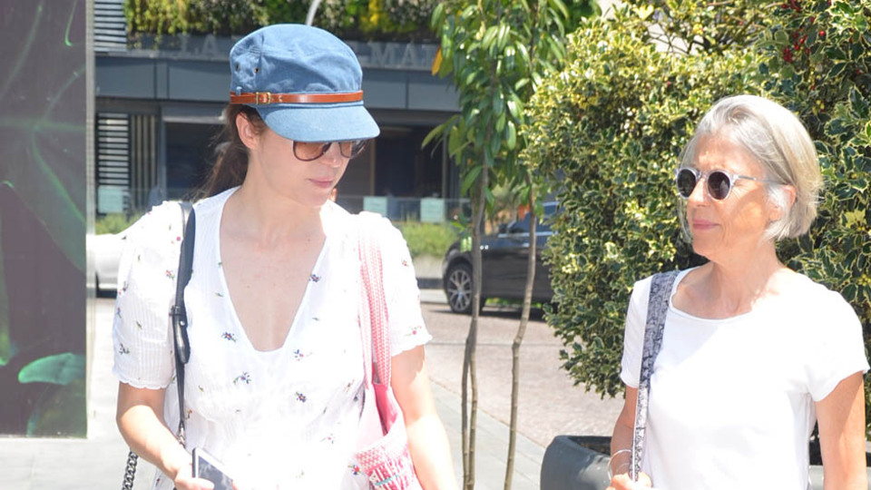 Anne-kız alışverişi