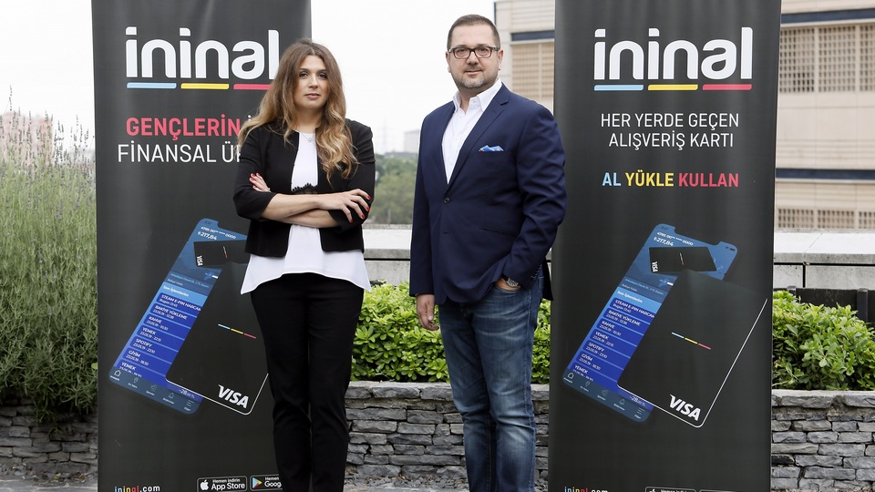 Kartlarına nakit çekim özelliği geldi