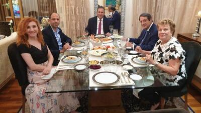 Ada'yı karıştıran yemek!