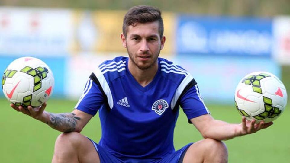 Adem Büyük kimdir?