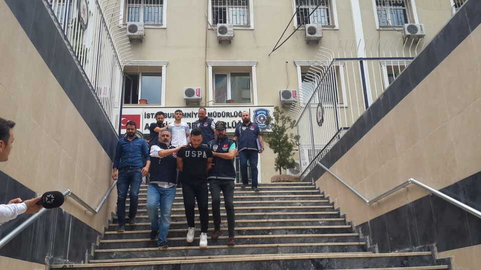 Şişli'nin azılı soyguncuları yakalandı